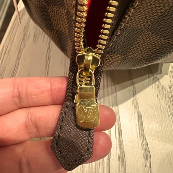 ❌SOLD ❌ EUC Auth Louis Vuitton Belem Damier MM Brown - Picture 3 of 14